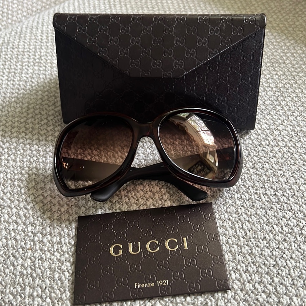 NWOT GUCCI GG3715/S Oversized brown sunglasses